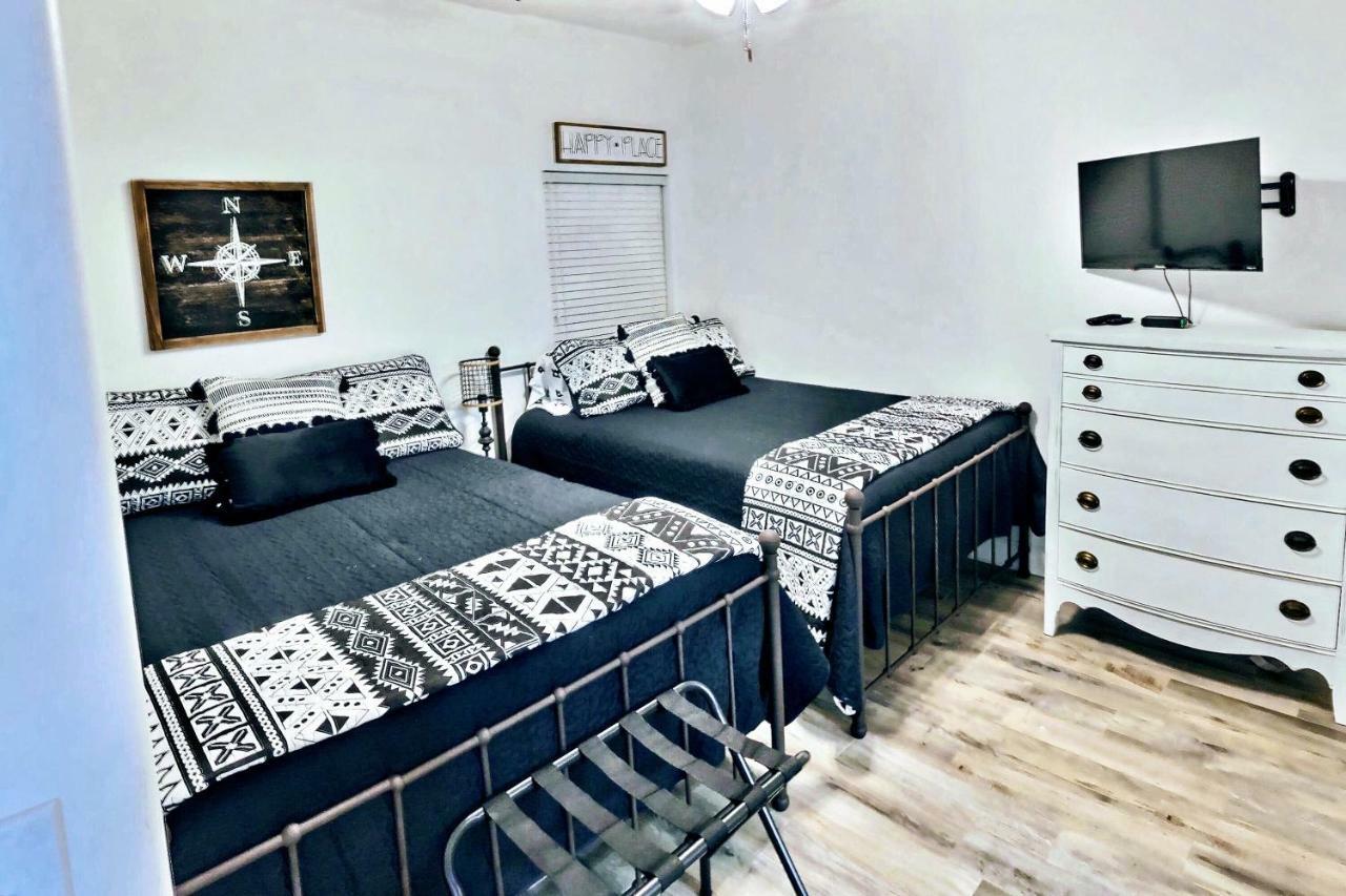 Barefoot Bliss - Beachfront Condo - Sleeps 12 بنما سيتي بيتش المظهر الخارجي الصورة