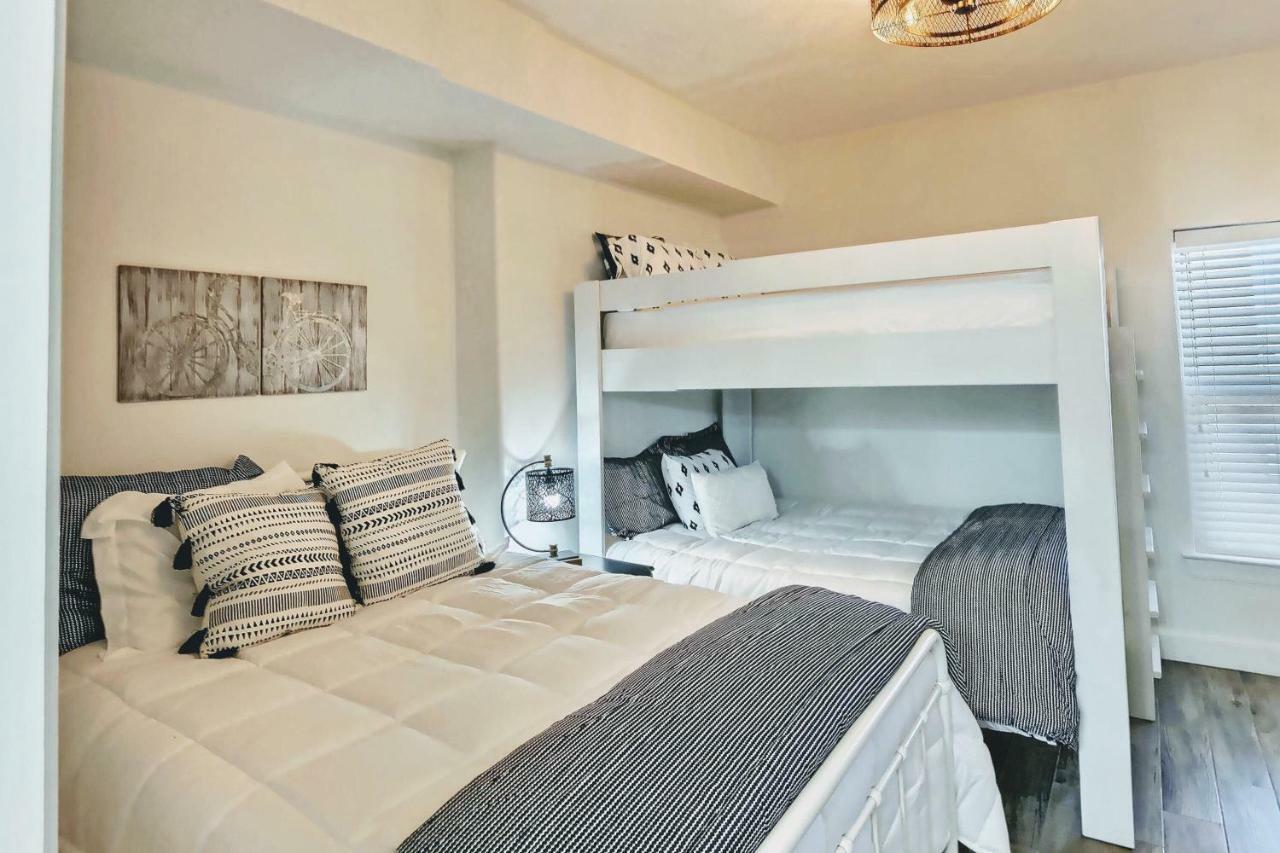 Barefoot Bliss - Beachfront Condo - Sleeps 12 بنما سيتي بيتش المظهر الخارجي الصورة