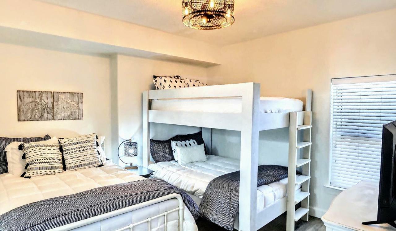 Barefoot Bliss - Beachfront Condo - Sleeps 12 بنما سيتي بيتش المظهر الخارجي الصورة